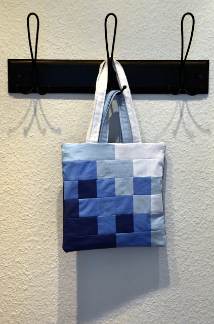 Totebag Pixellated Blues